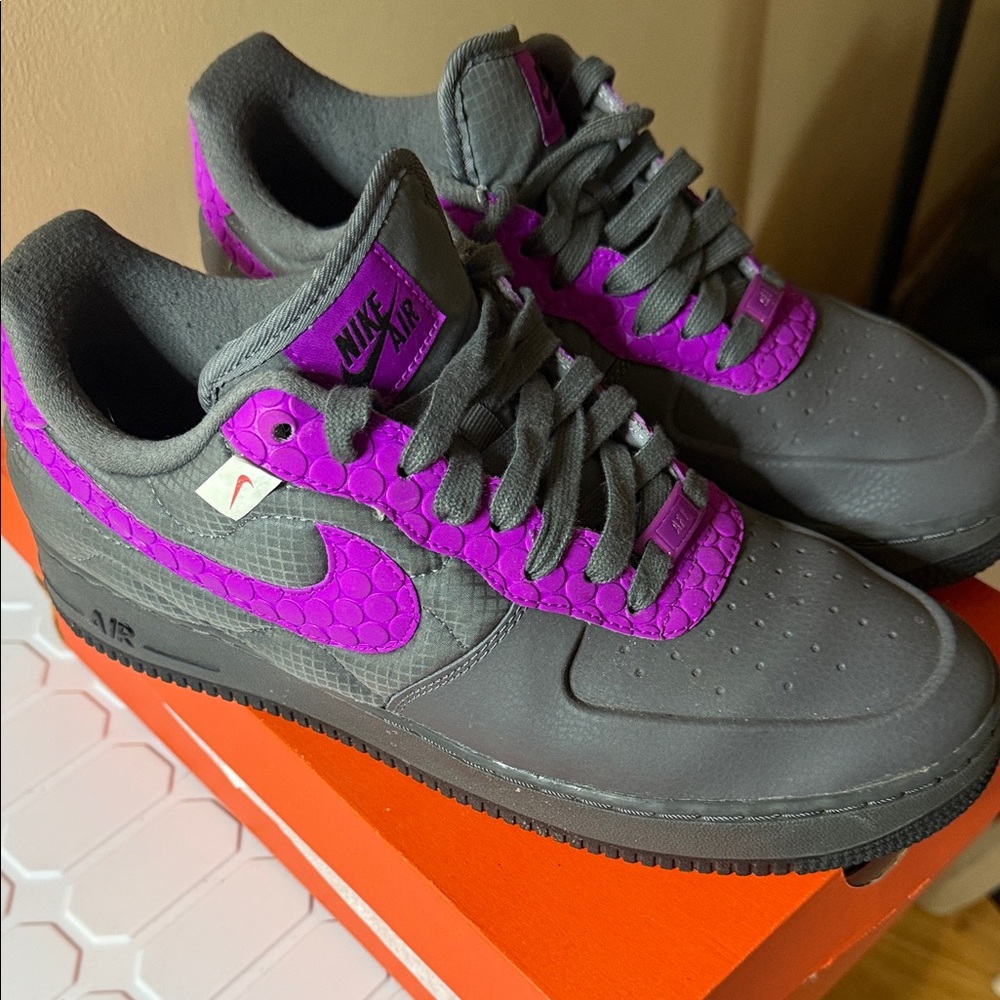 Nike Air Force 1 Low Gray and Pink Sneakers